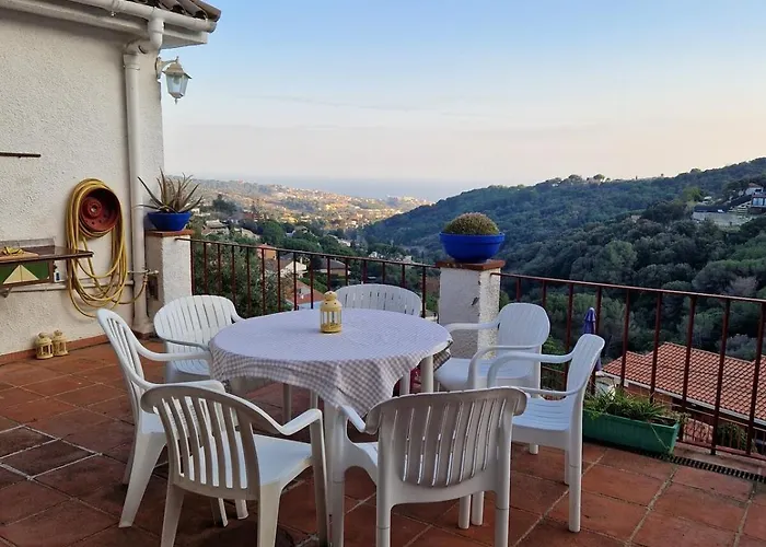 Alella, 5 Bedrooms & Pool Villa