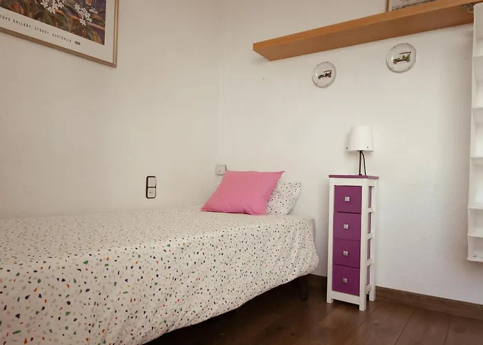 Alella, 5 Bedrooms & Pool فيلة أليلا